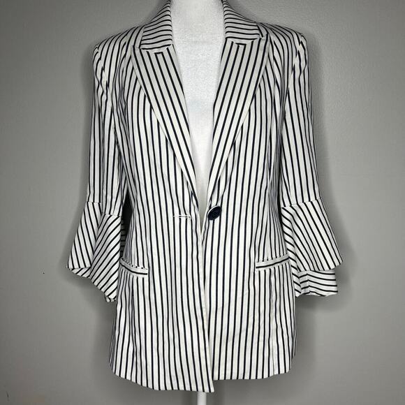 Cabi White Navy Striped Bell Sleeve Jacket Blazer Size 4 Style 5295 Twee Career - Picture 2 of 12